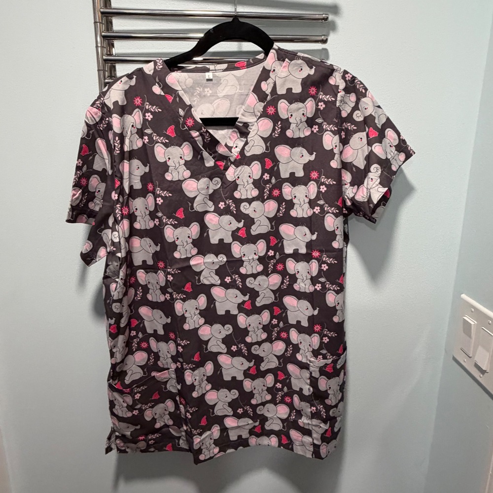 Unbranded Elephant‎ Print Scrub Top Gray Pink Large V-Neck Medical Nursing Work